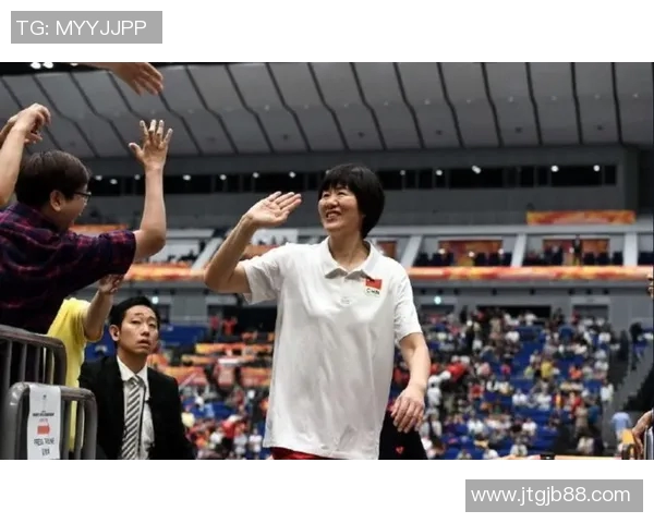 重庆排球队的奋斗历程与冠军赛背后的故事揭秘